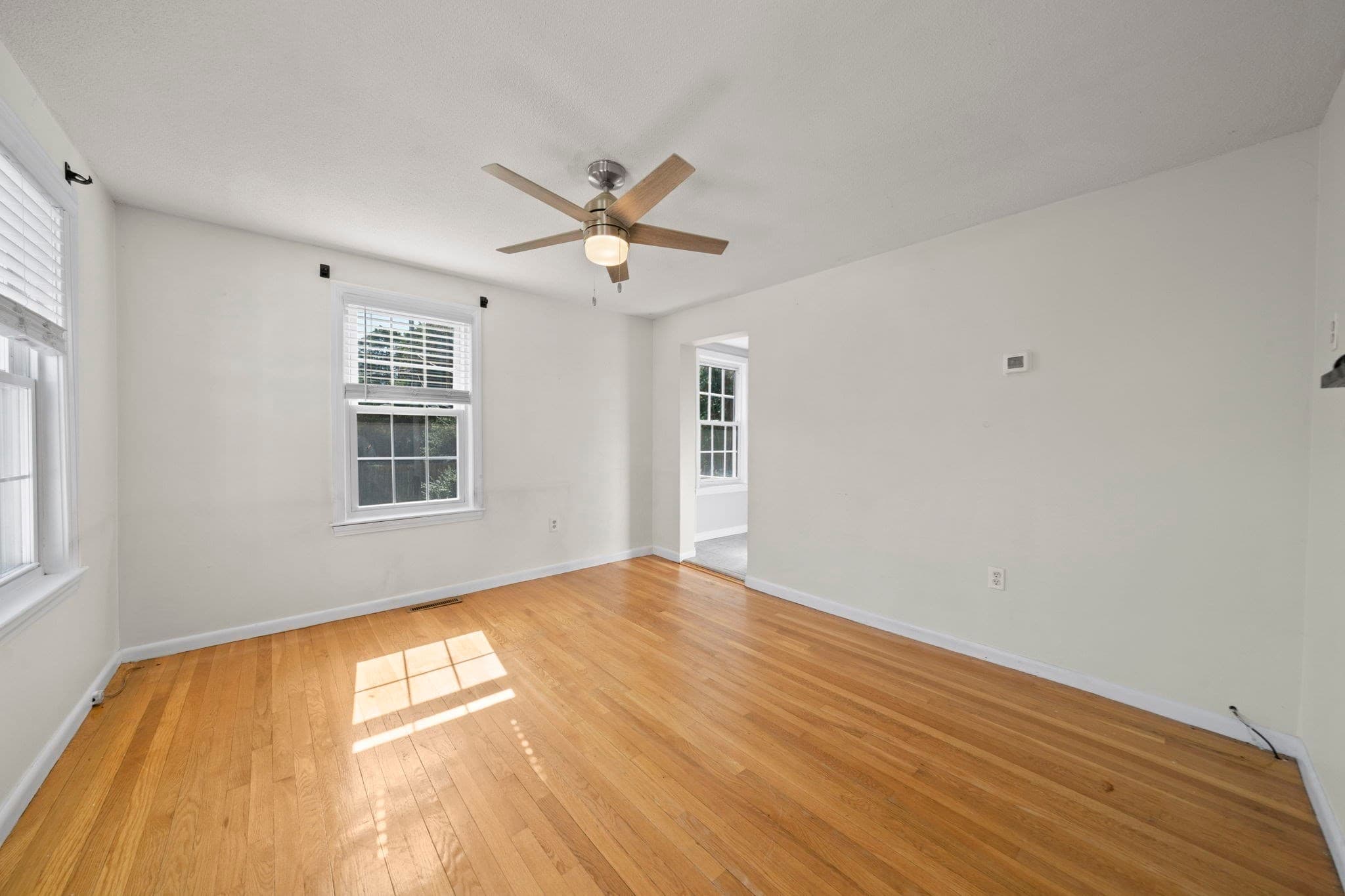 Multi Family at 124 S River St, Marshfield MA 02050, photo 21 of 23