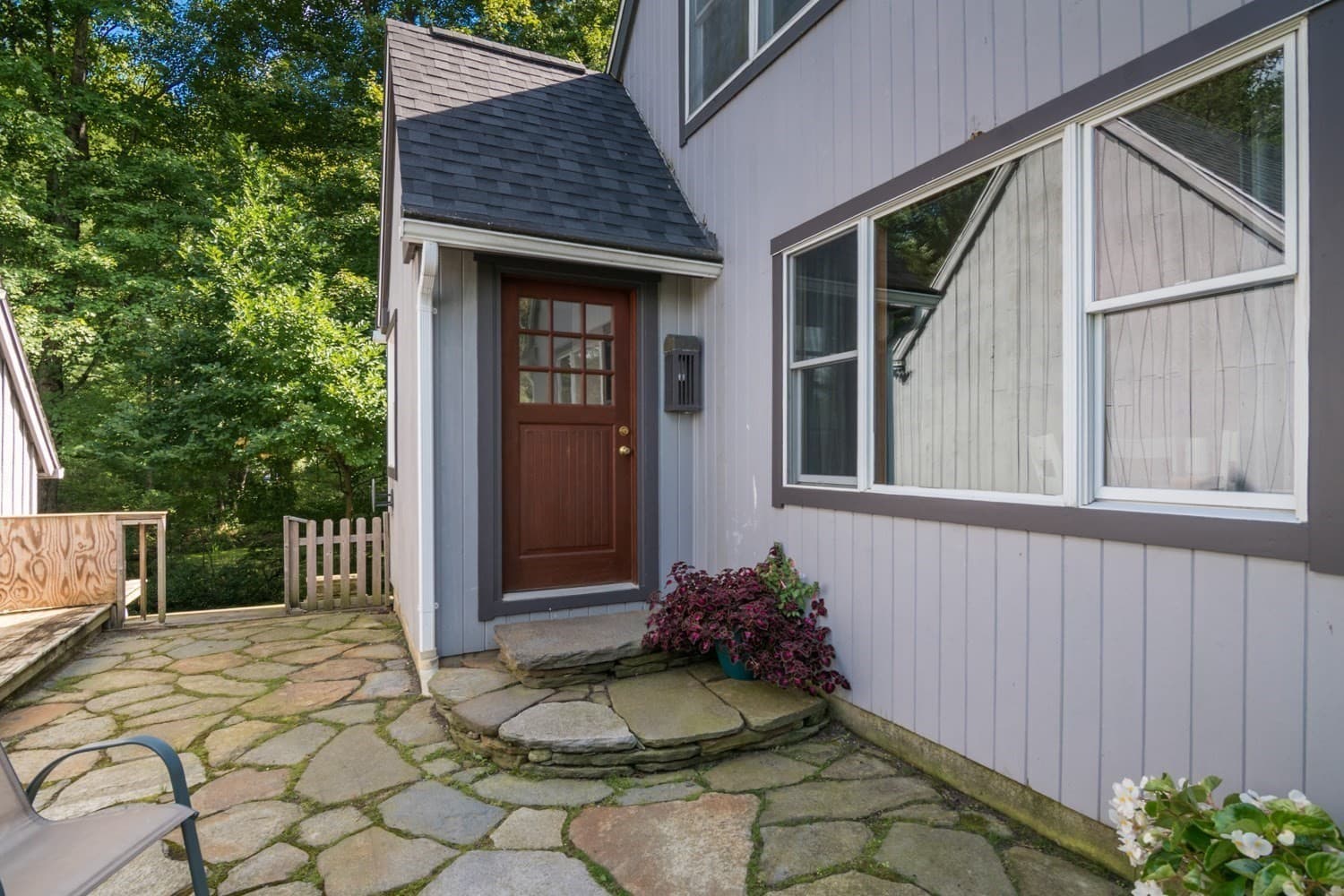 Single Family Residence at 97 Crossbrook Ave, Amherst MA 01002, Amherst, photo 2 of 42