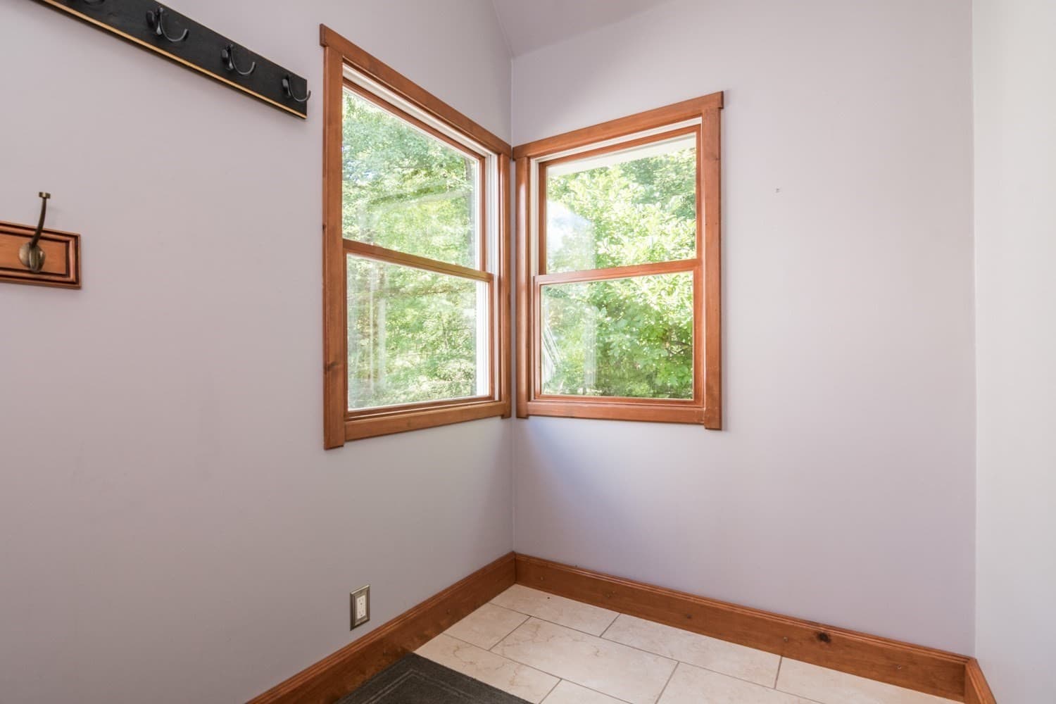 Single Family Residence at 97 Crossbrook Ave, Amherst MA 01002, Amherst, photo 6 of 42