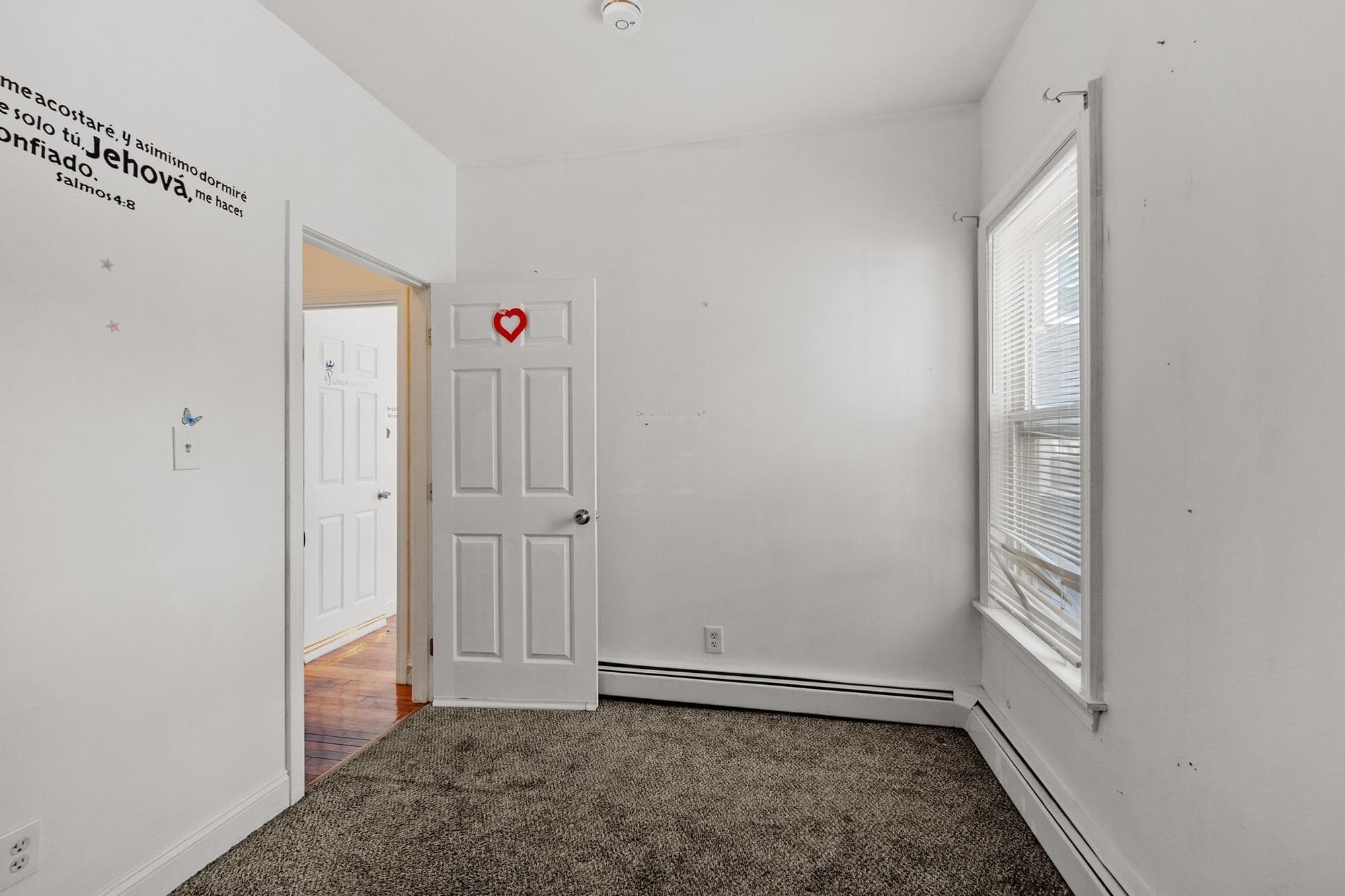 3 Family at 107 Hollingsworth St, Lynn MA 01902, Lynn, photo 19 of 34