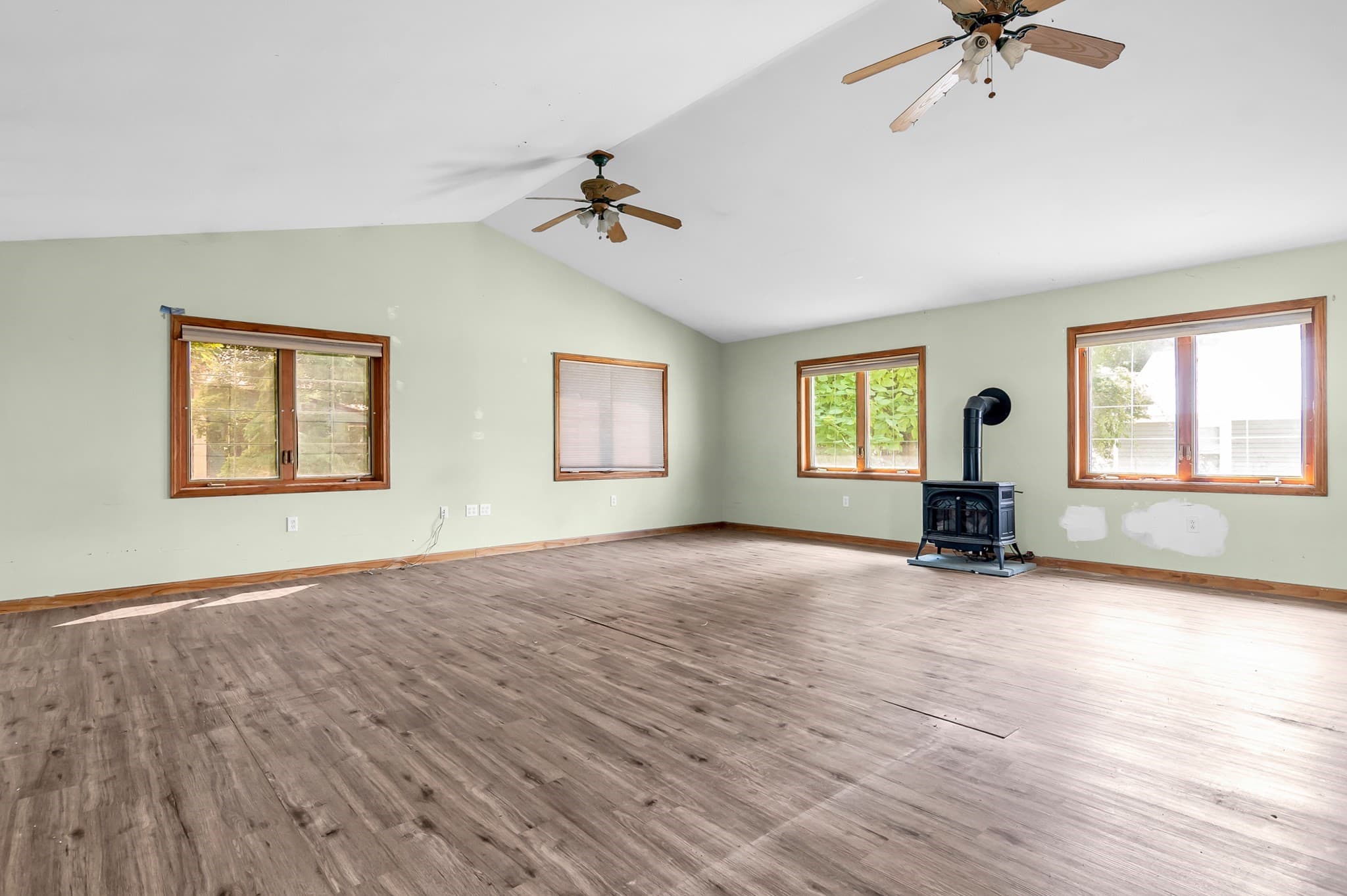Single Family Residence at 162 Main Street, Plaistow NH 03865, Plaistow, photo 7 of 42