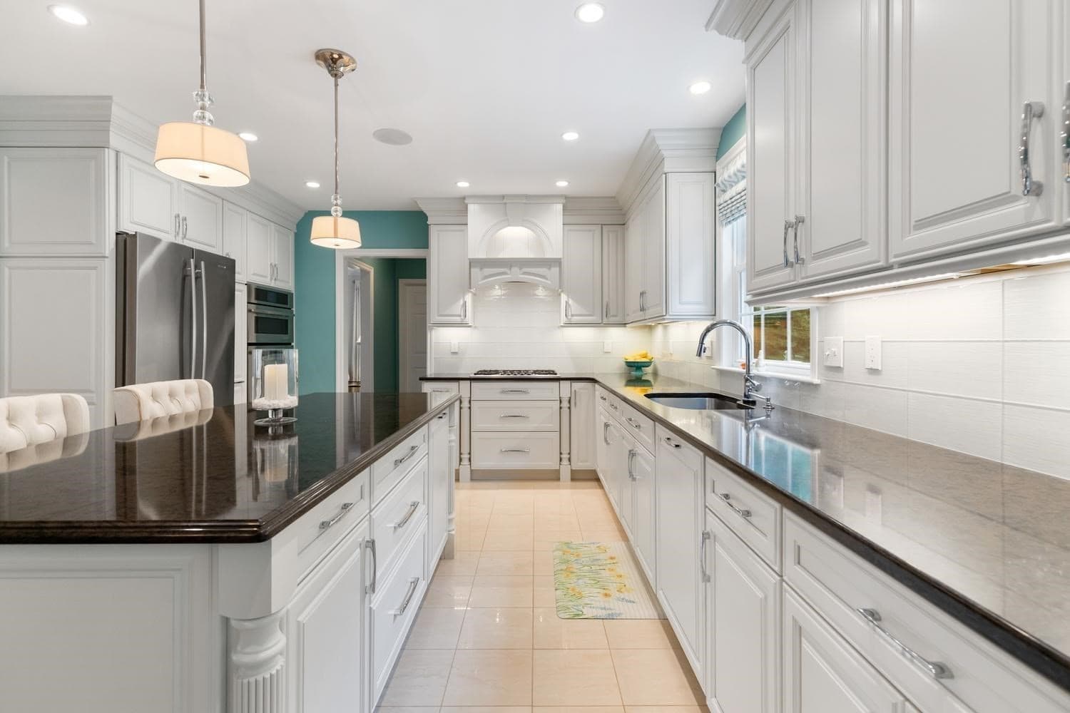 Single Family Residence at 21 Partridge Lane, Wakefield MA 01880, photo 12 of 39