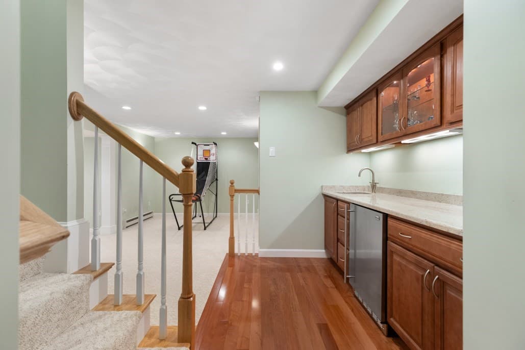 Single Family Residence at 21 Partridge Lane, Wakefield MA 01880, photo 31 of 39