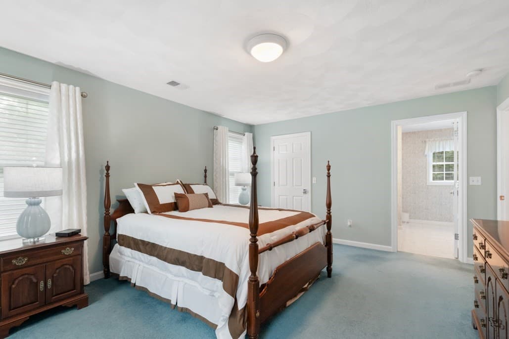Single Family Residence at 21 Partridge Lane, Wakefield MA 01880, photo 25 of 39