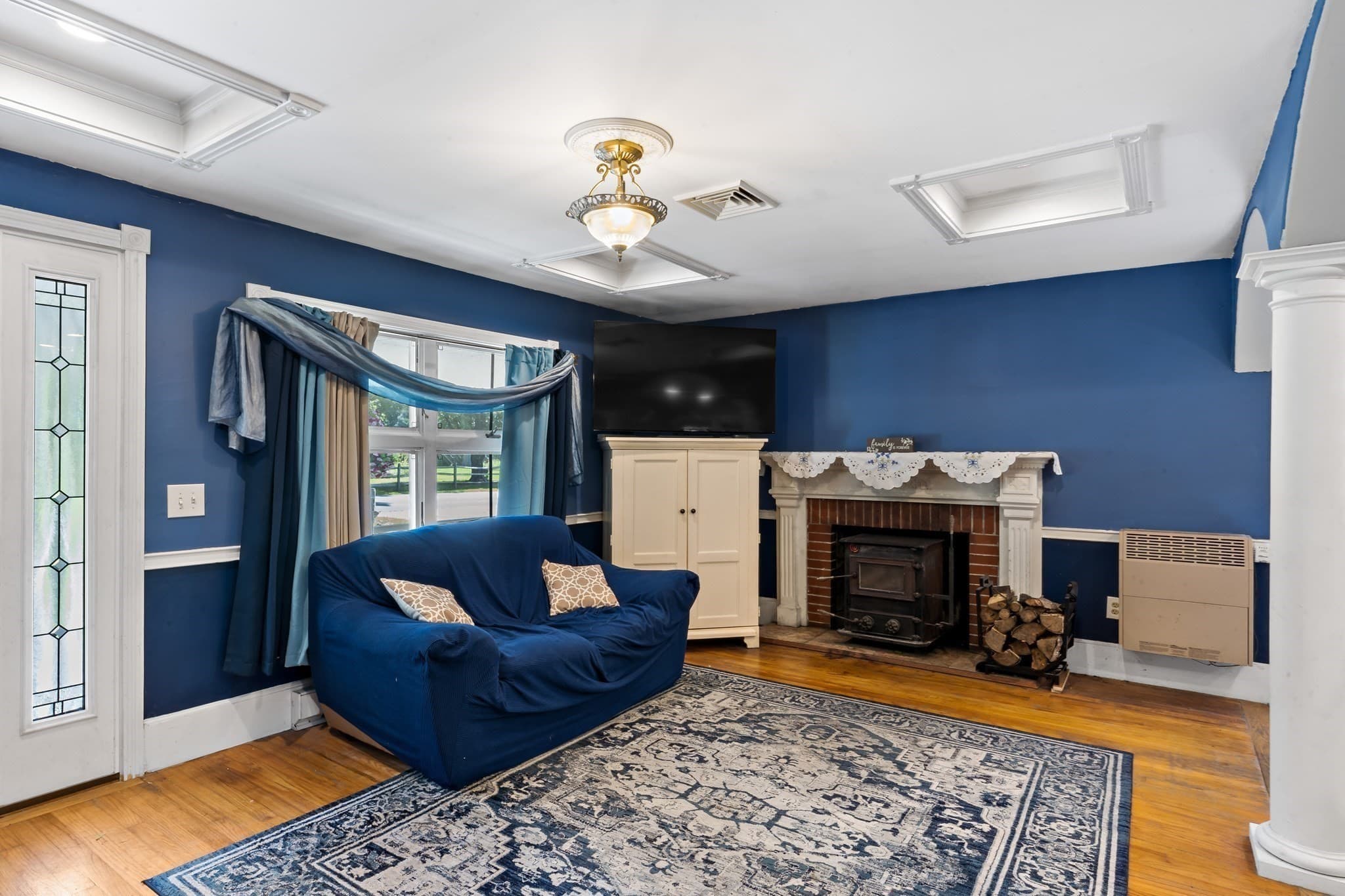 Single Family Residence at 238 Chestnut St, Rehoboth MA 02769, Rehoboth, photo 8 of 42