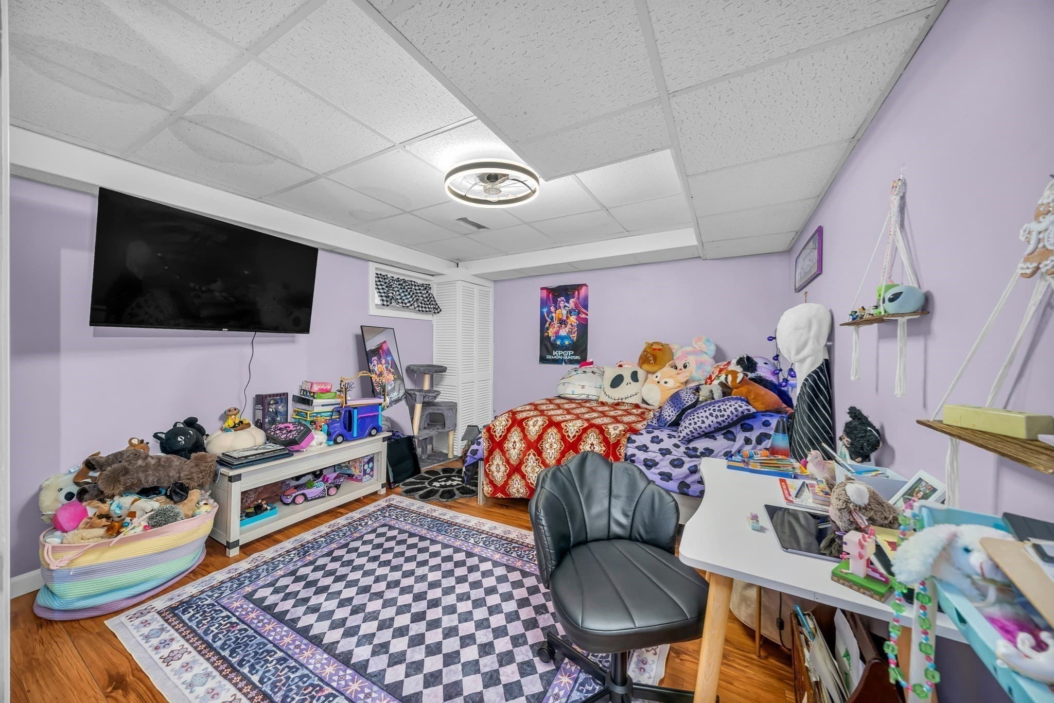 Single Family Residence at 11 Crestshire Drive, Lawrence MA 01843, Lawrence, photo 16 of 31