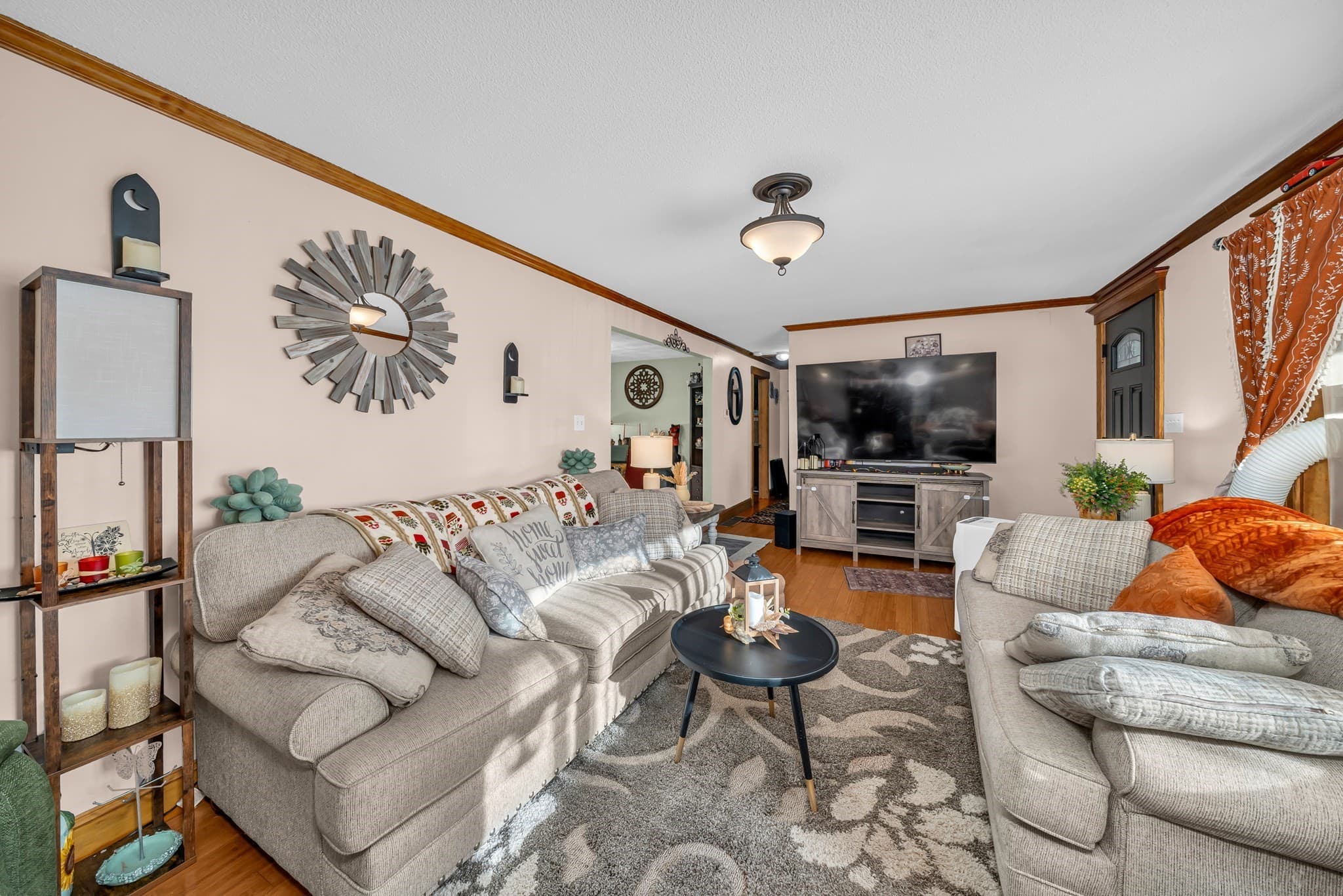 Single Family Residence at 11 Crestshire Drive, Lawrence MA 01843, Lawrence, photo 8 of 31