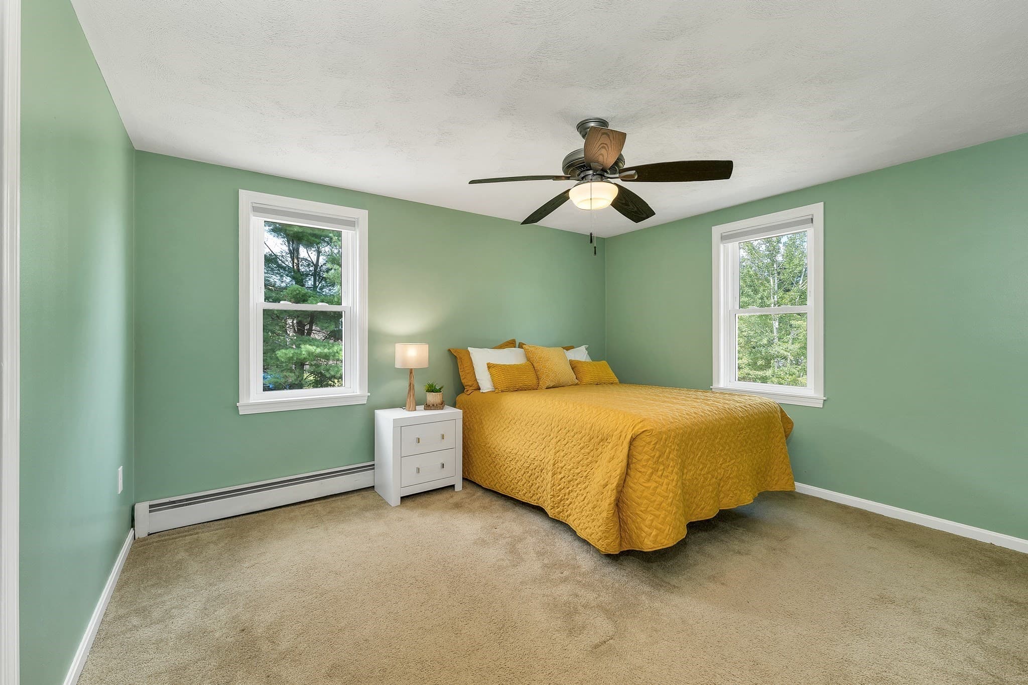 Single Family Residence at 7 Manter Mill Road, Londonderry NH 03053, Londonderry, photo 9 of 37
