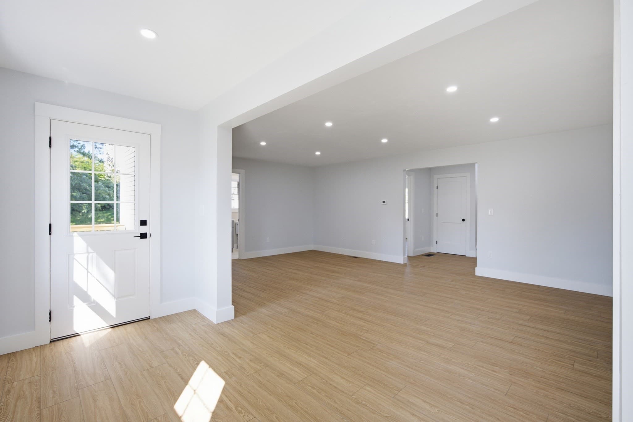 Single Family Residence at 18 Bowker Street, Worcester MA 01604, Worcester, photo 24 of 41