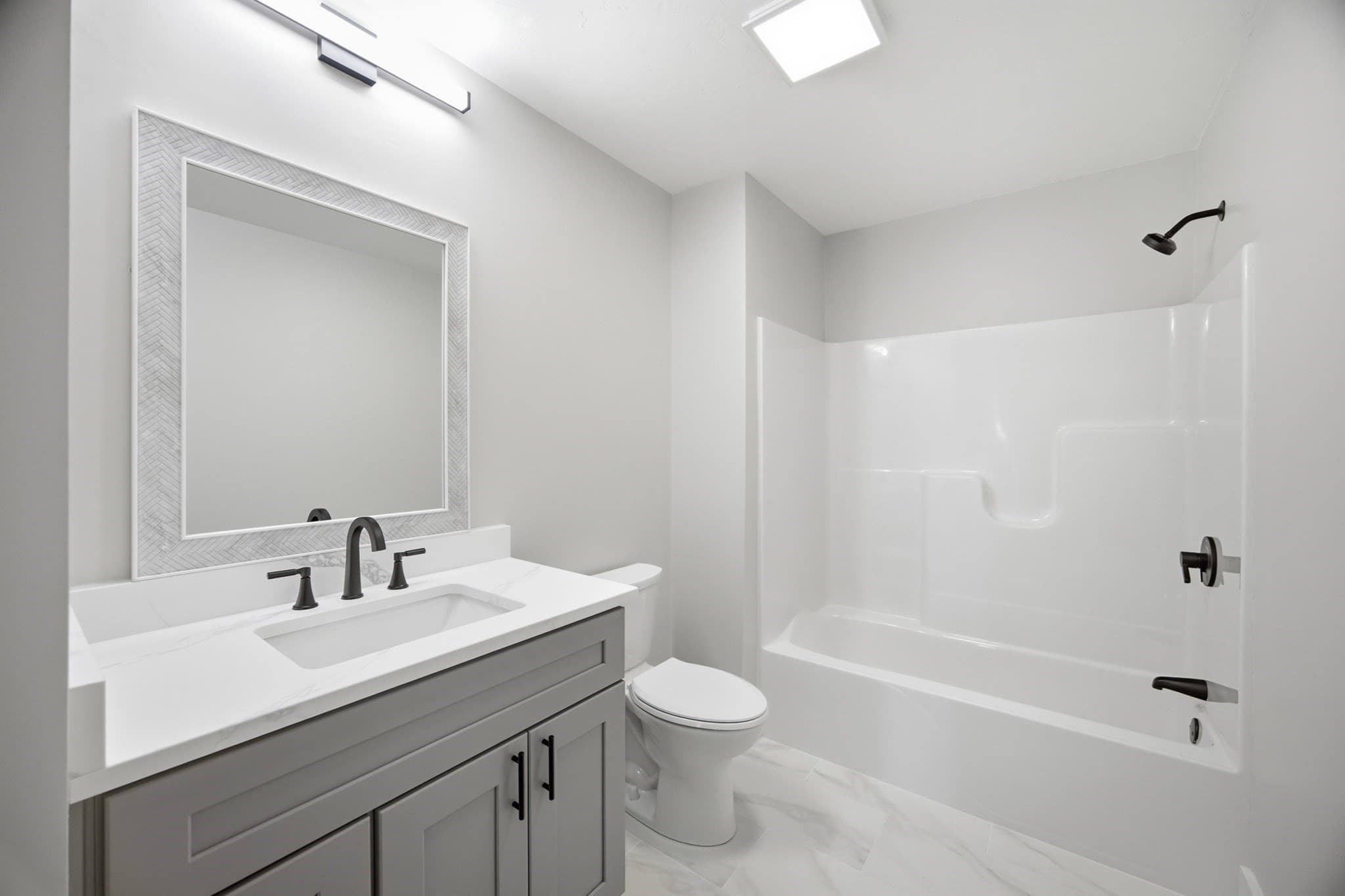 Single Family Residence at 18 Bowker Street, Worcester MA 01604, Worcester, photo 11 of 41