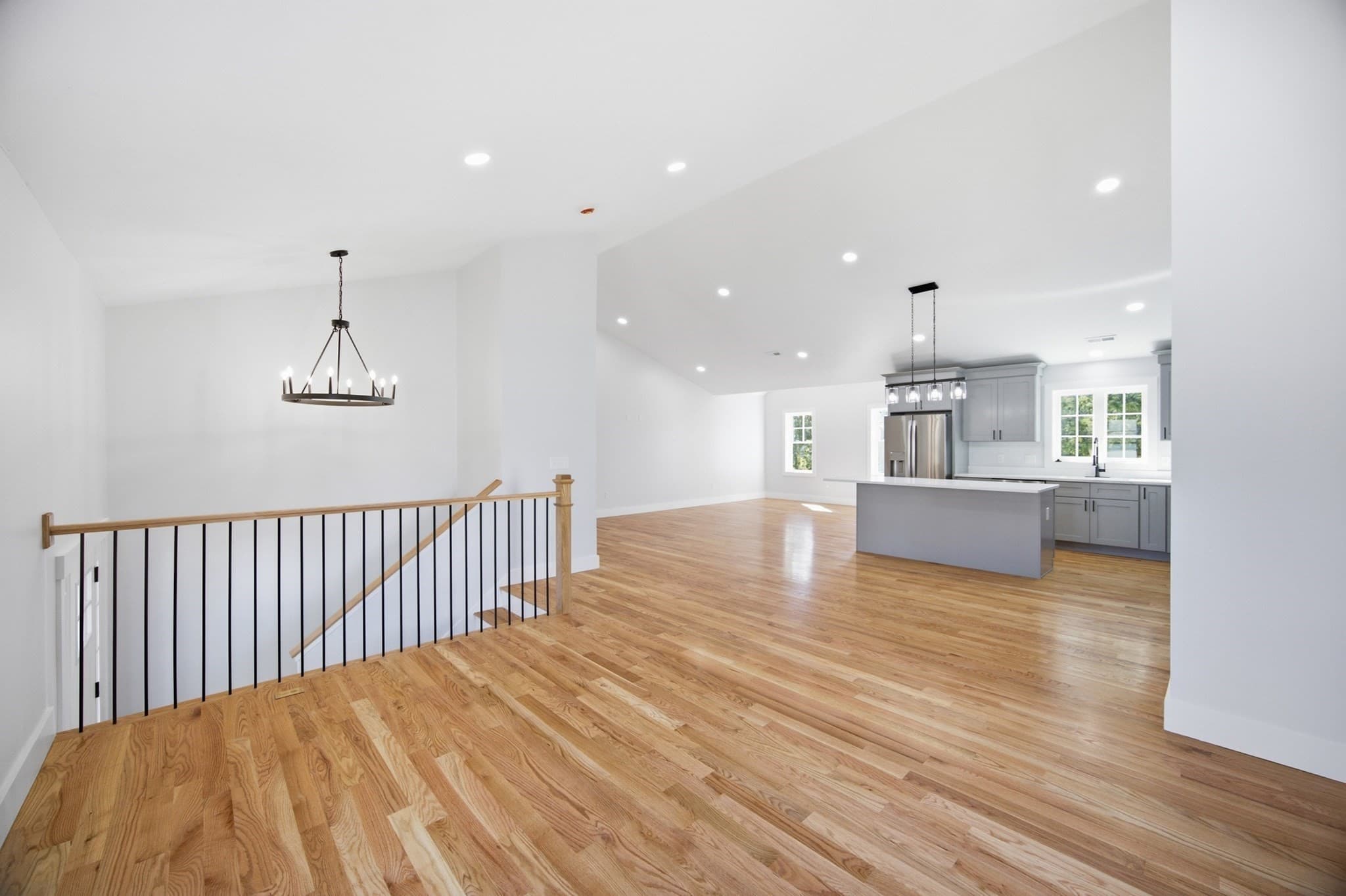 Single Family Residence at 18 Bowker Street, Worcester MA 01604, Worcester, photo 4 of 41