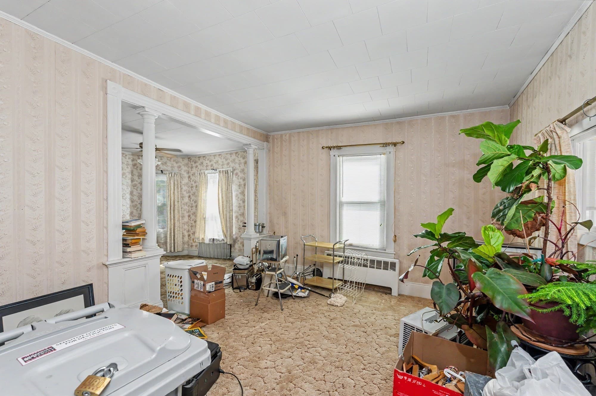 Single Family Residence at 133 Crawford St, Lowell MA 01854, Lowell, photo 5 of 38