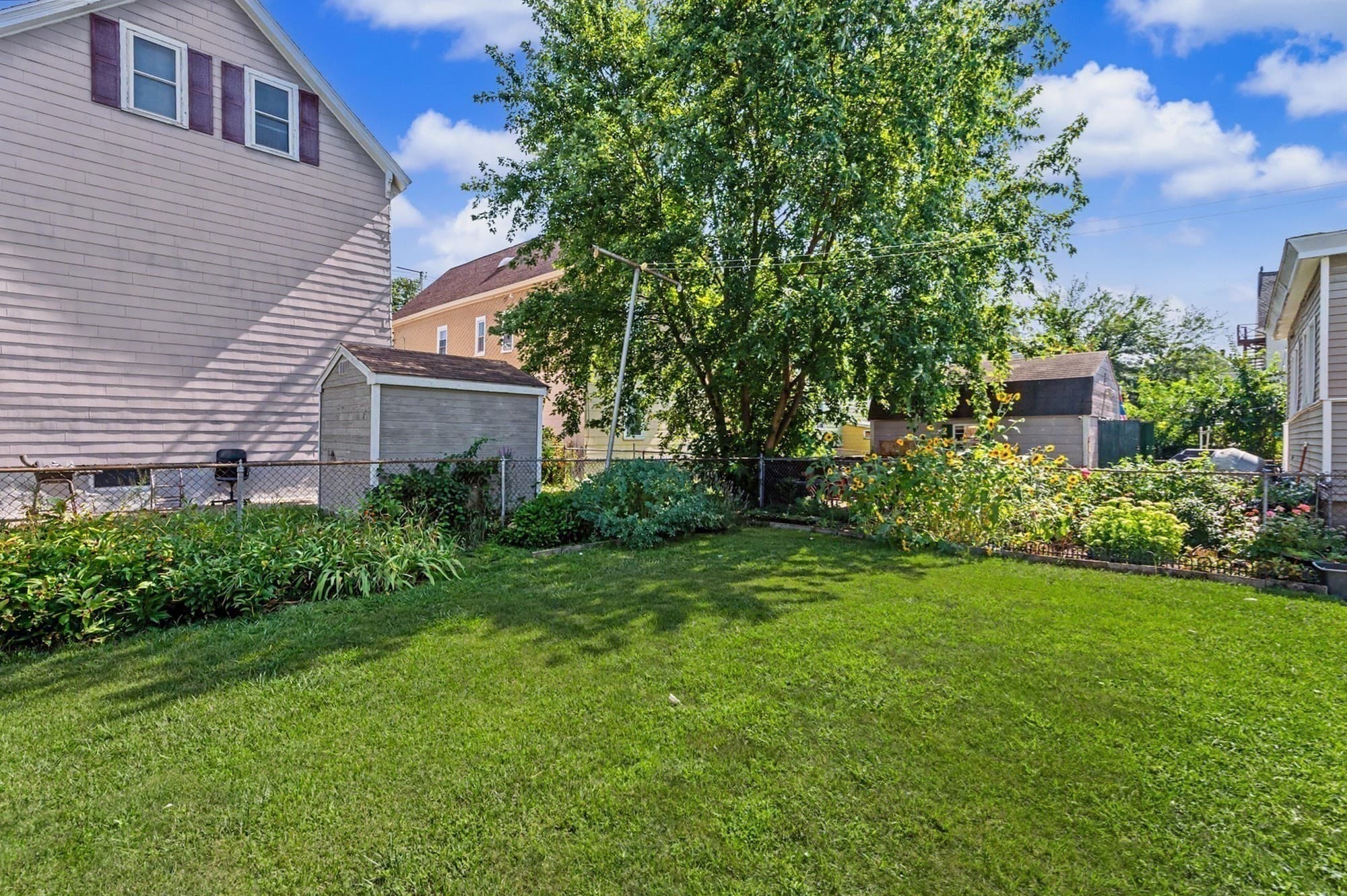 Single Family Residence at 133 Crawford St, Lowell MA 01854, Lowell, photo 37 of 38