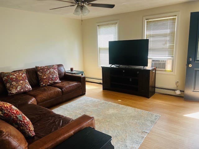 Single Family Residence at 7 Pilgrim Ct., Douglas MA 01516, Douglas, photo 10 of 34