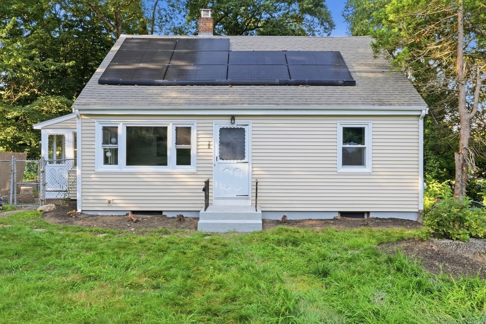 Single Family Residence at 28 Mulberry Ln, Ashland MA 01721, photo 2 of 35