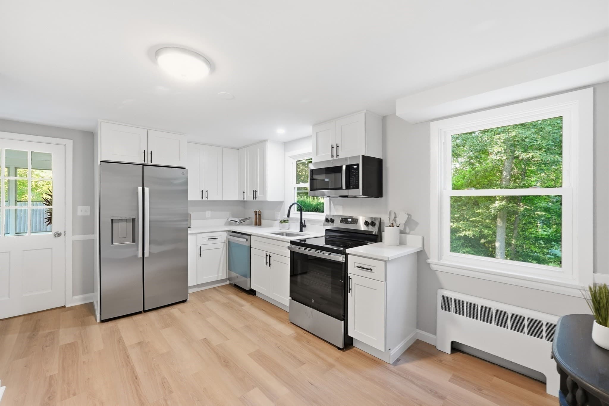 Single Family Residence at 28 Mulberry Ln, Ashland MA 01721, photo 3 of 35