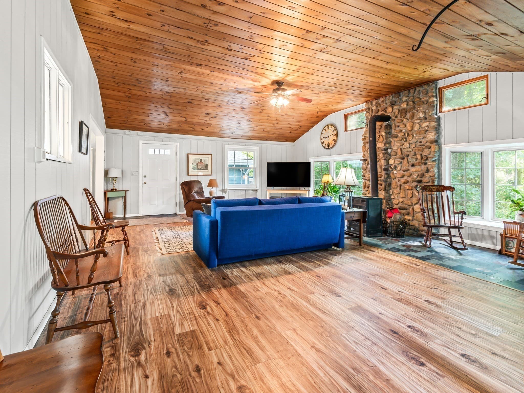Single Family Residence at 360 Wood St, Hopkinton MA 01748, Hopkinton, photo 6 of 40