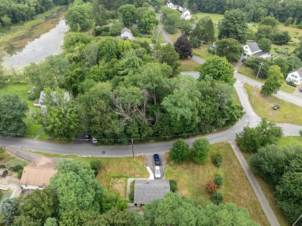 Single Family Residence at 225 Golden Hill Ave, Haverhill MA 01830, Haverhill, photo 13 of 42