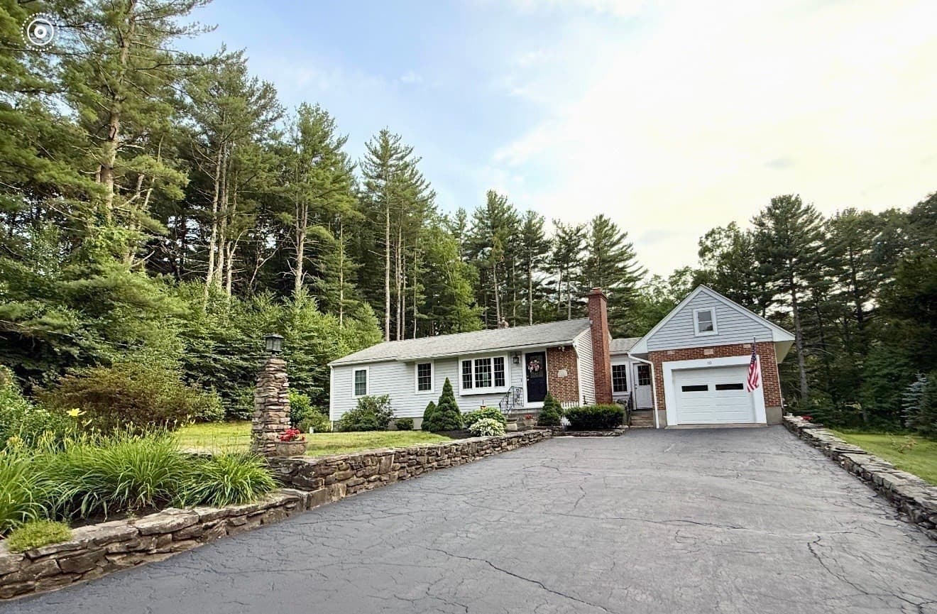 Single Family Residence at 10 Burnap Rd, Sutton MA 01590, Sutton, photo 23 of 32