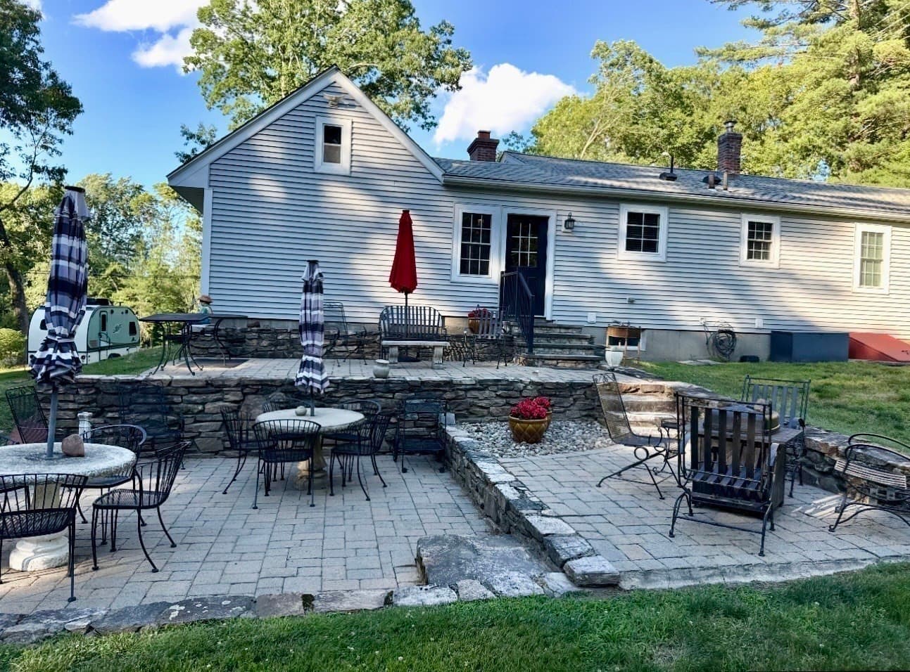 Single Family Residence at 10 Burnap Rd, Sutton MA 01590, Sutton, photo 26 of 32