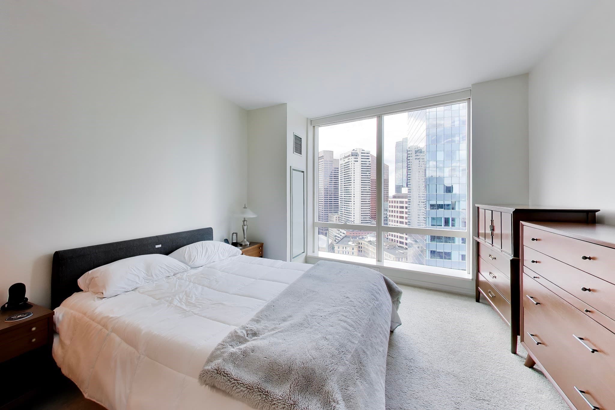 Condominium at 1 Franklin St # 2608, Boston MA 02110, photo 16 of 27