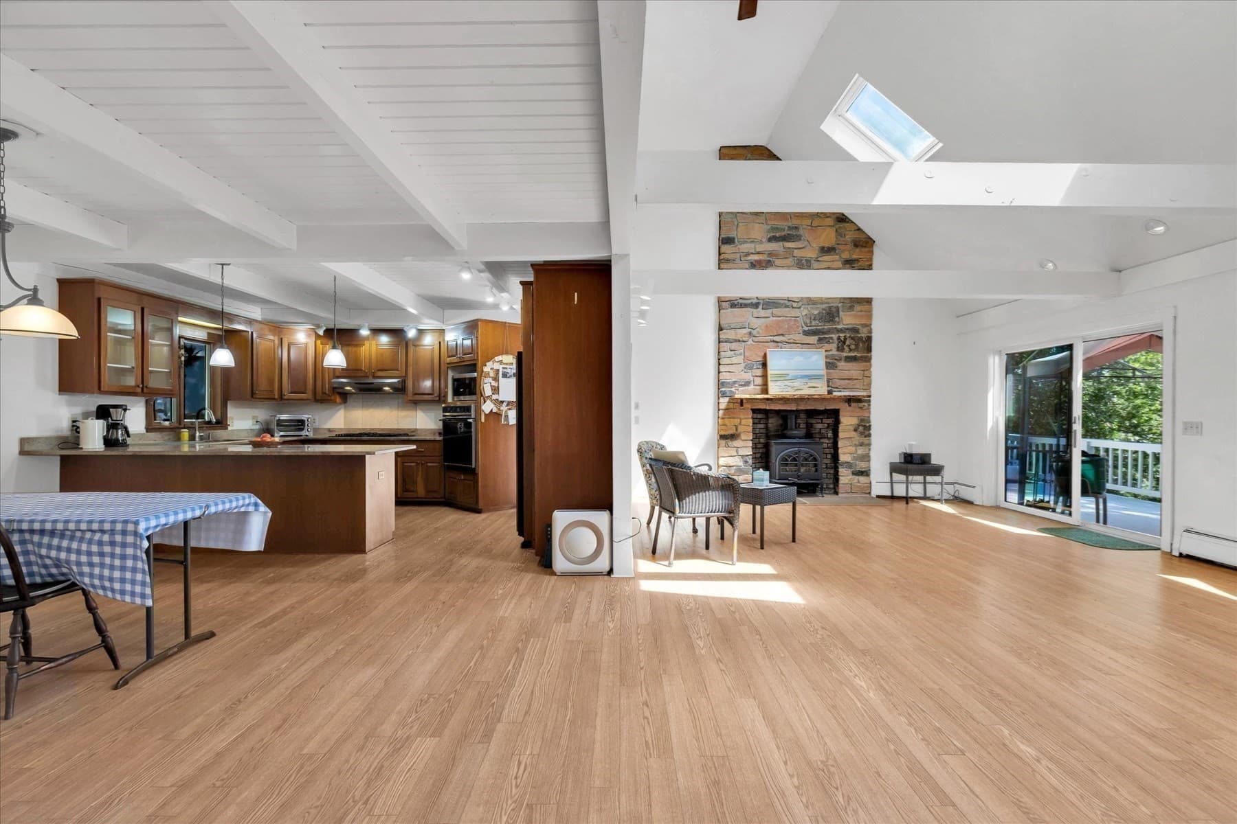 Single Family Residence at 12 Sawmill Rd, Barnstable MA 02648, Barnstable, photo 12 of 42