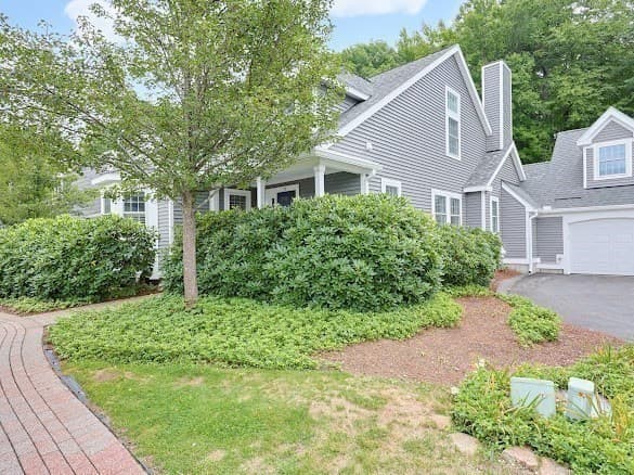 Condominium at 6 Highcroft Way # 6, Hopkinton MA 01748, Hopkinton, photo 2 of 33