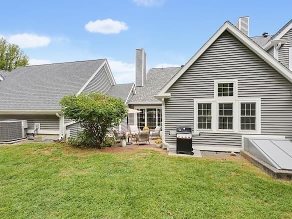 Condominium at 6 Highcroft Way # 6, Hopkinton MA 01748, Hopkinton, photo 30 of 33