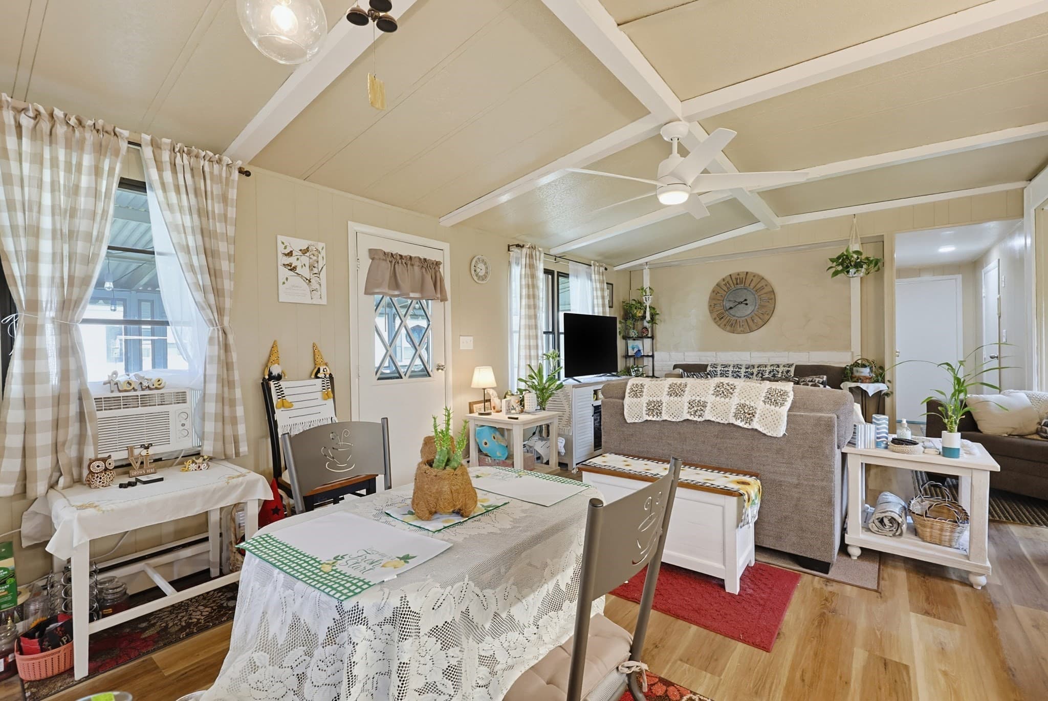 Mobile Home at 19 First Ave, Westfield MA 01085, Westfield, photo 11 of 38