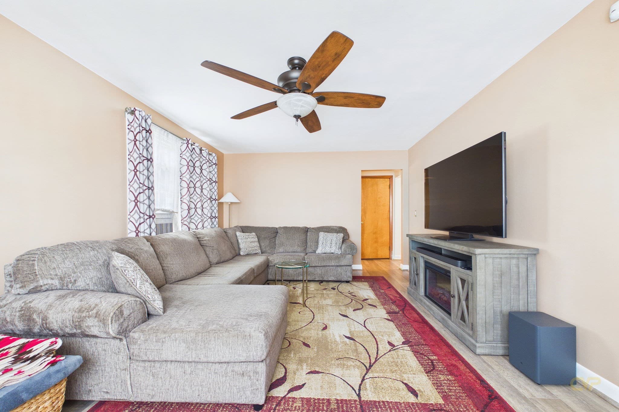 Single Family Residence at 261 Ames St, Fall River MA 02721, Fall River, photo 12 of 32