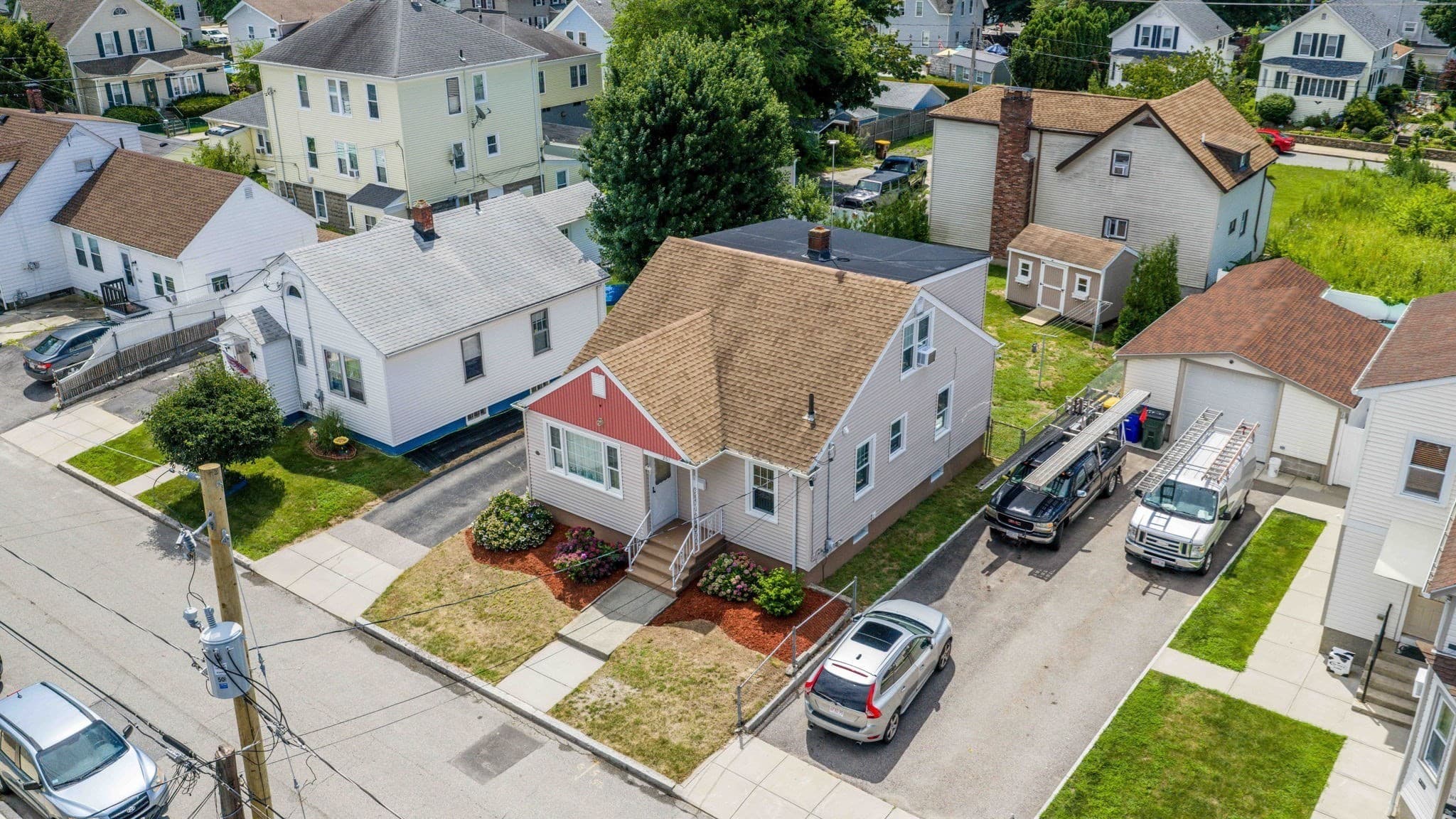 Single Family Residence at 261 Ames St, Fall River MA 02721, Fall River, photo 5 of 32