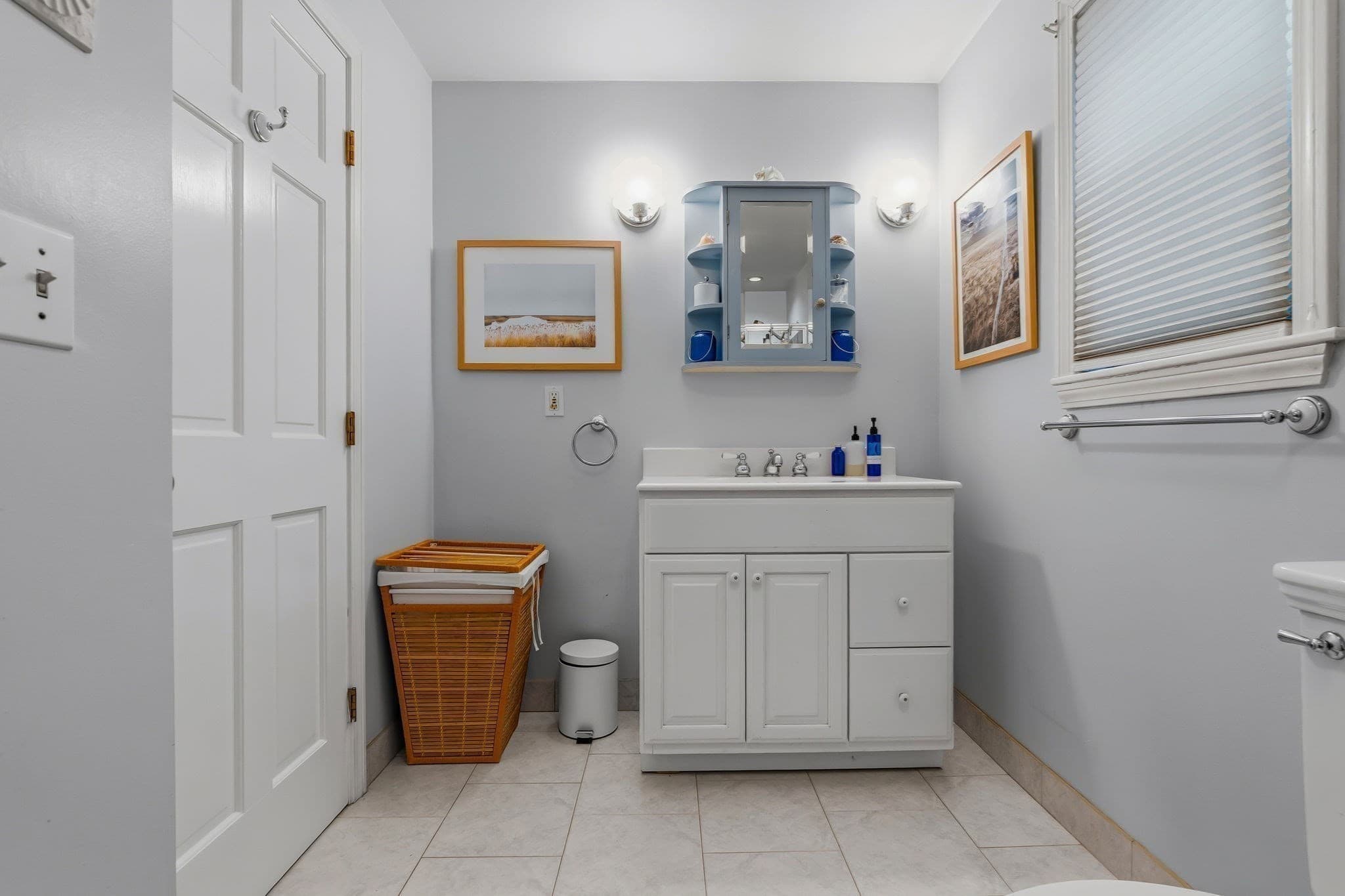 Condominium at 2 Coombs Circle # 1, Newburyport MA 01950, Newburyport, photo 18 of 42