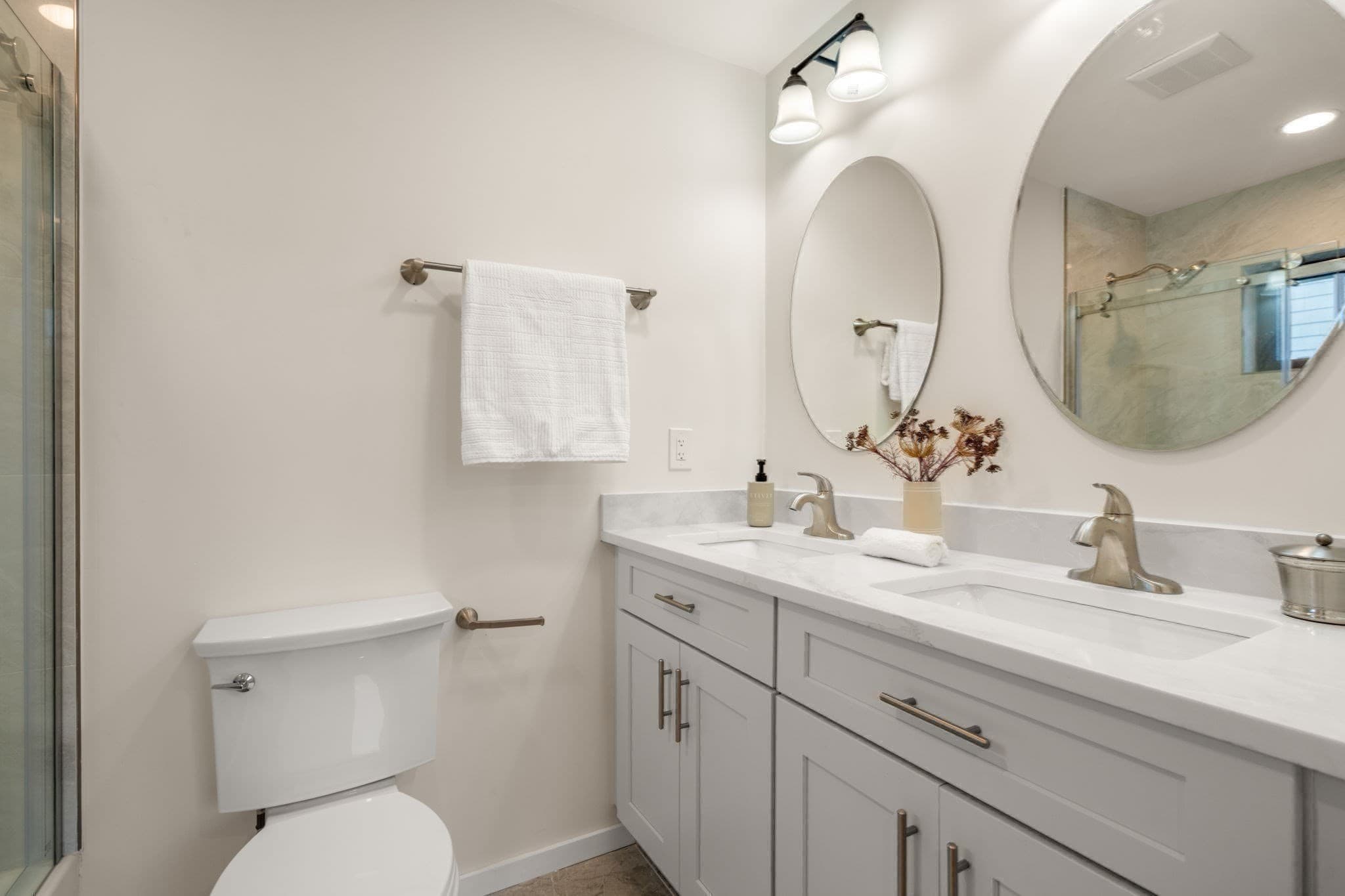 Single Family Residence at 179 Woodcliff Rd, Newton MA 02461, Newton, photo 27 of 37