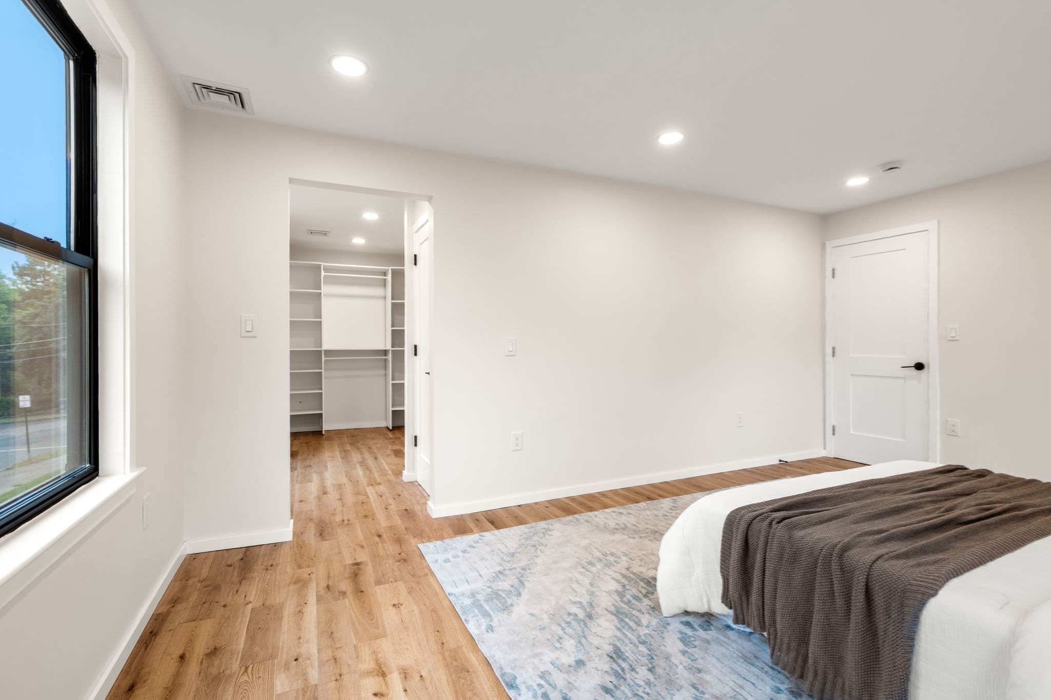 Single Family Residence at 179 Woodcliff Rd, Newton MA 02461, Newton, photo 24 of 37