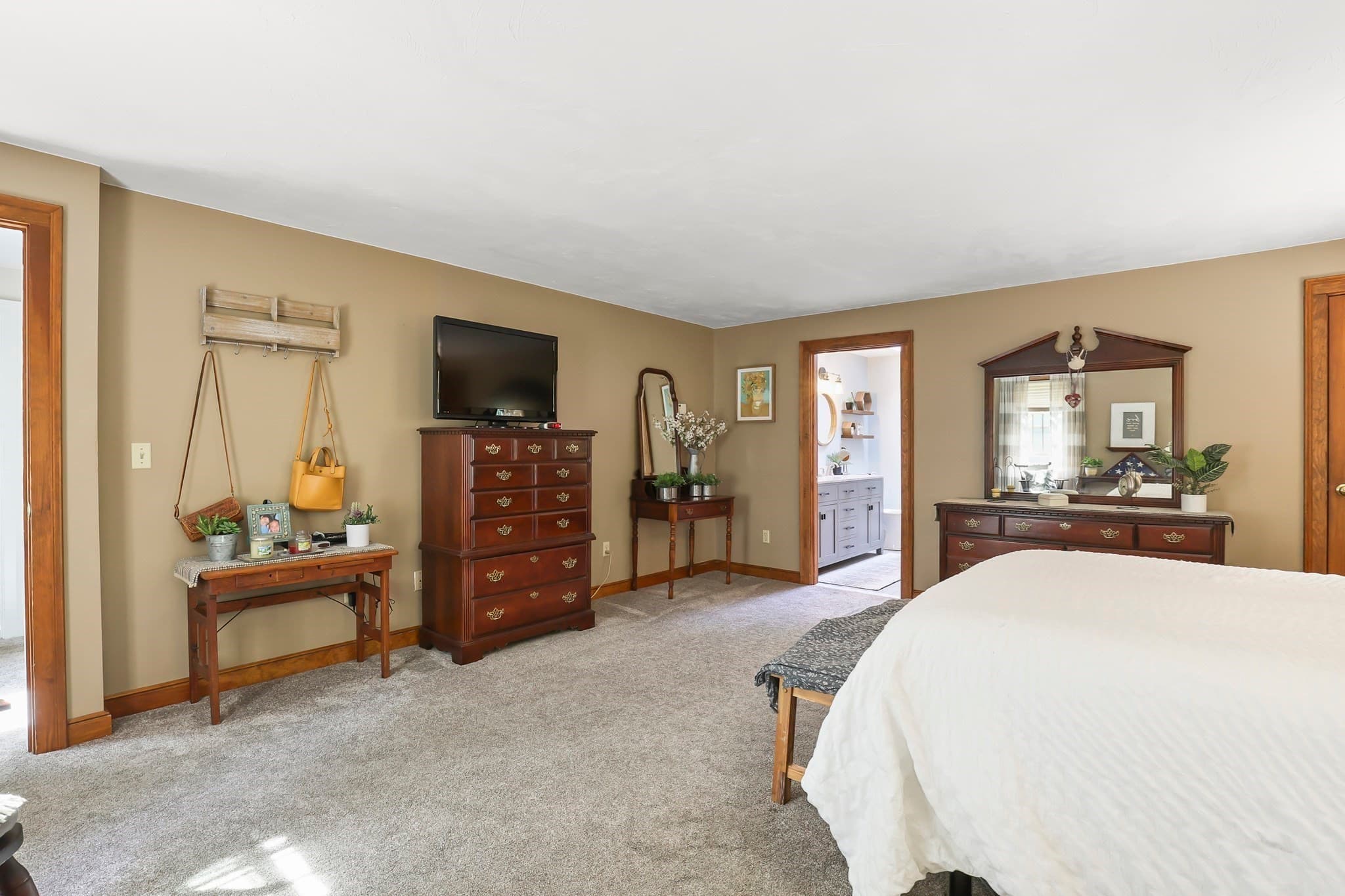 Single Family Residence at 5 Dawn Way, Carver MA 02330, Carver, photo 17 of 41
