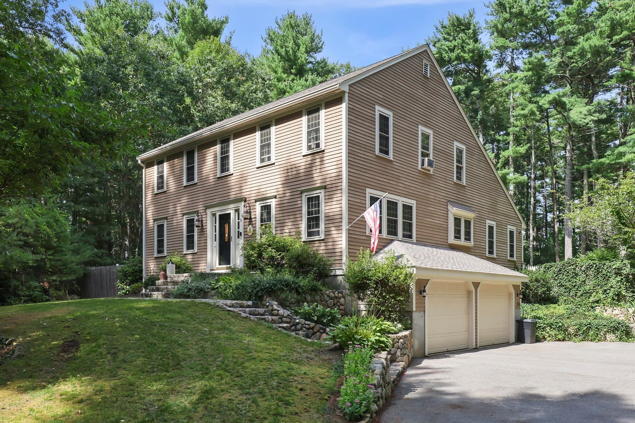 5 Dawn Way, Carver MA 02330