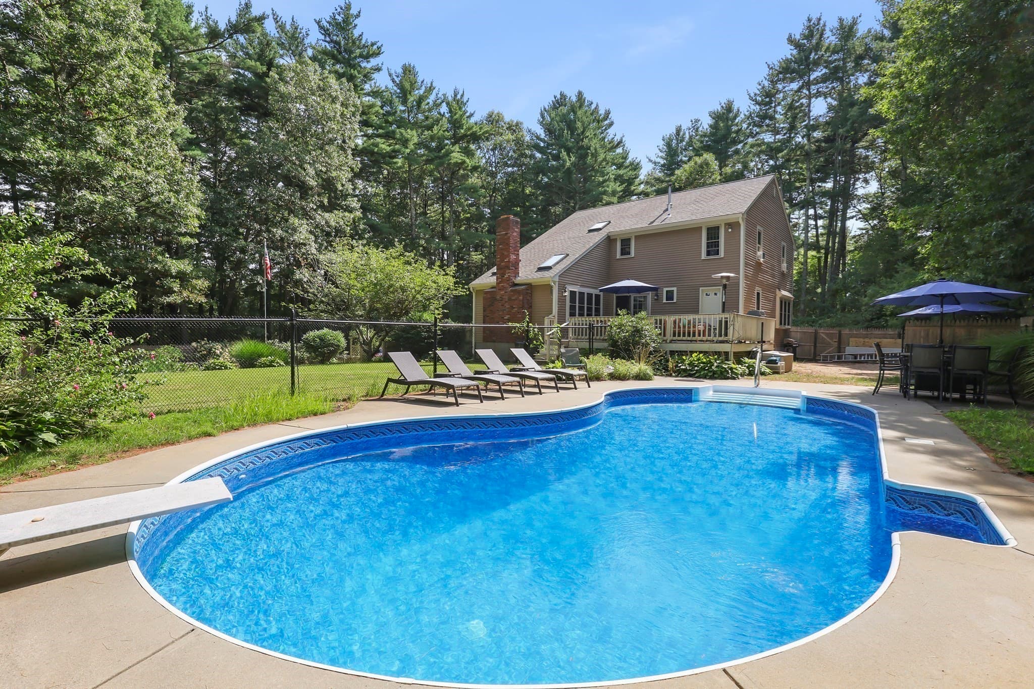 Single Family Residence at 5 Dawn Way, Carver MA 02330, Carver, photo 34 of 41