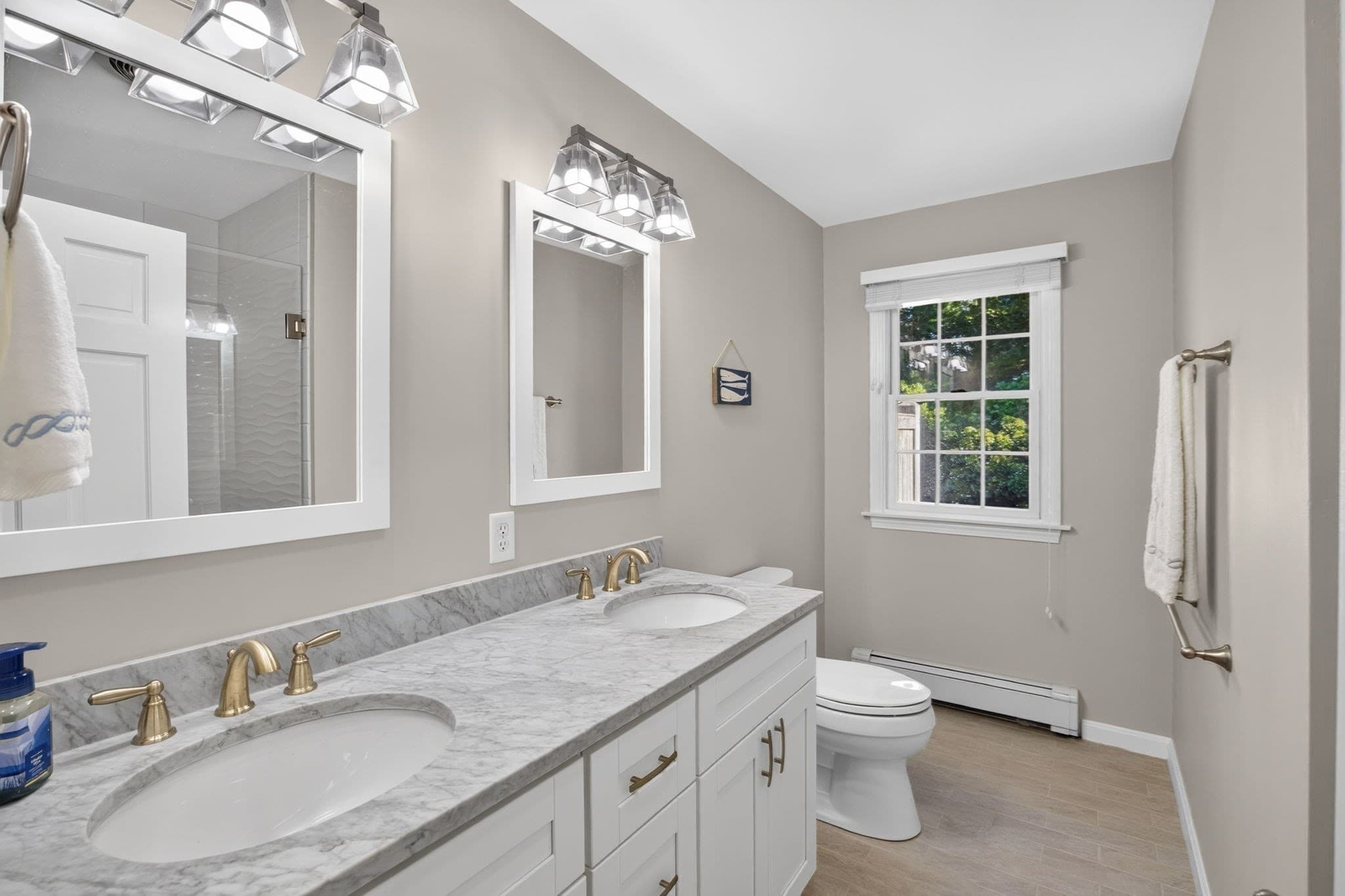 Single Family Residence at 23 Taylors Pond Rd, Chatham MA 02633, Chatham, photo 21 of 42