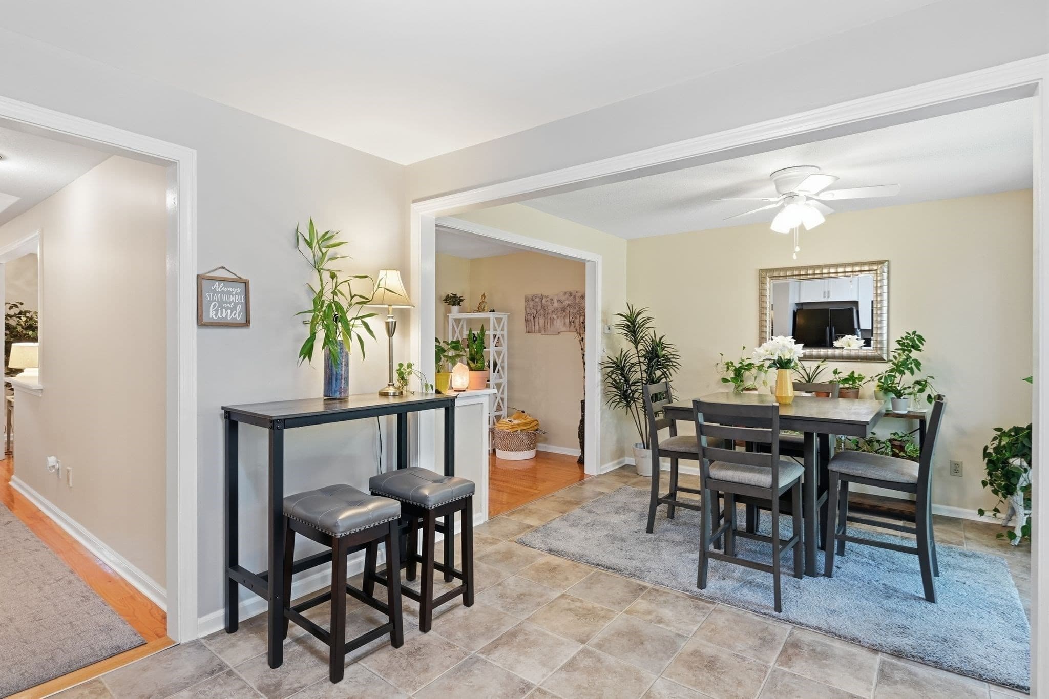 Condominium at 18 Mansion Woods Dr # D, Agawam MA 01001, Agawam, photo 5 of 38