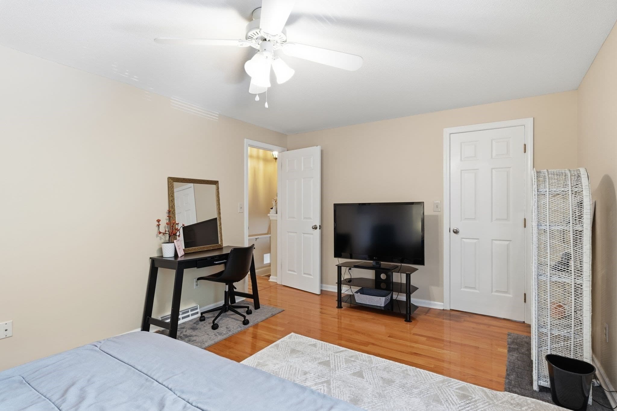 Condominium at 18 Mansion Woods Dr # D, Agawam MA 01001, Agawam, photo 18 of 38