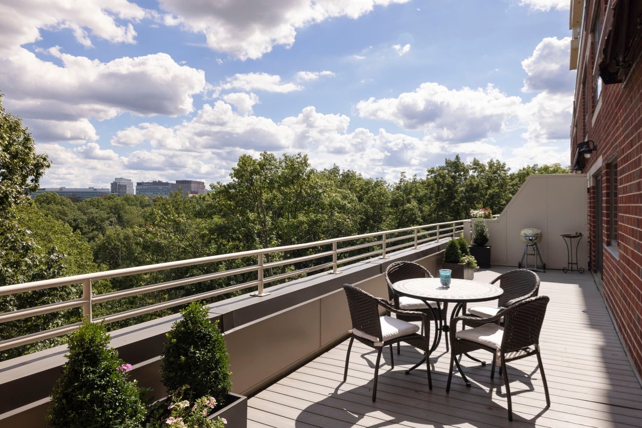 Condominium at 199 Coolidge Avenue # 307, Watertown MA 02472, Watertown, photo 8 of 17