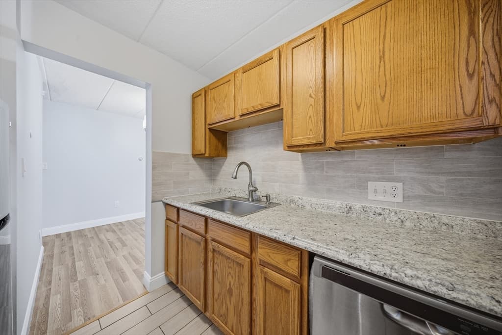 Condominium at 995 Massachusetts Ave # 206, Arlington MA 02476, Arlington, photo 12 of 28