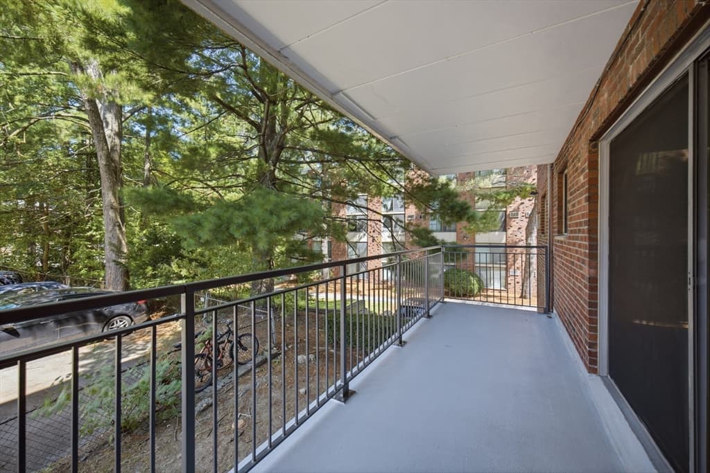 Condominium at 995 Massachusetts Ave # 206, Arlington MA 02476, Arlington, photo 7 of 28