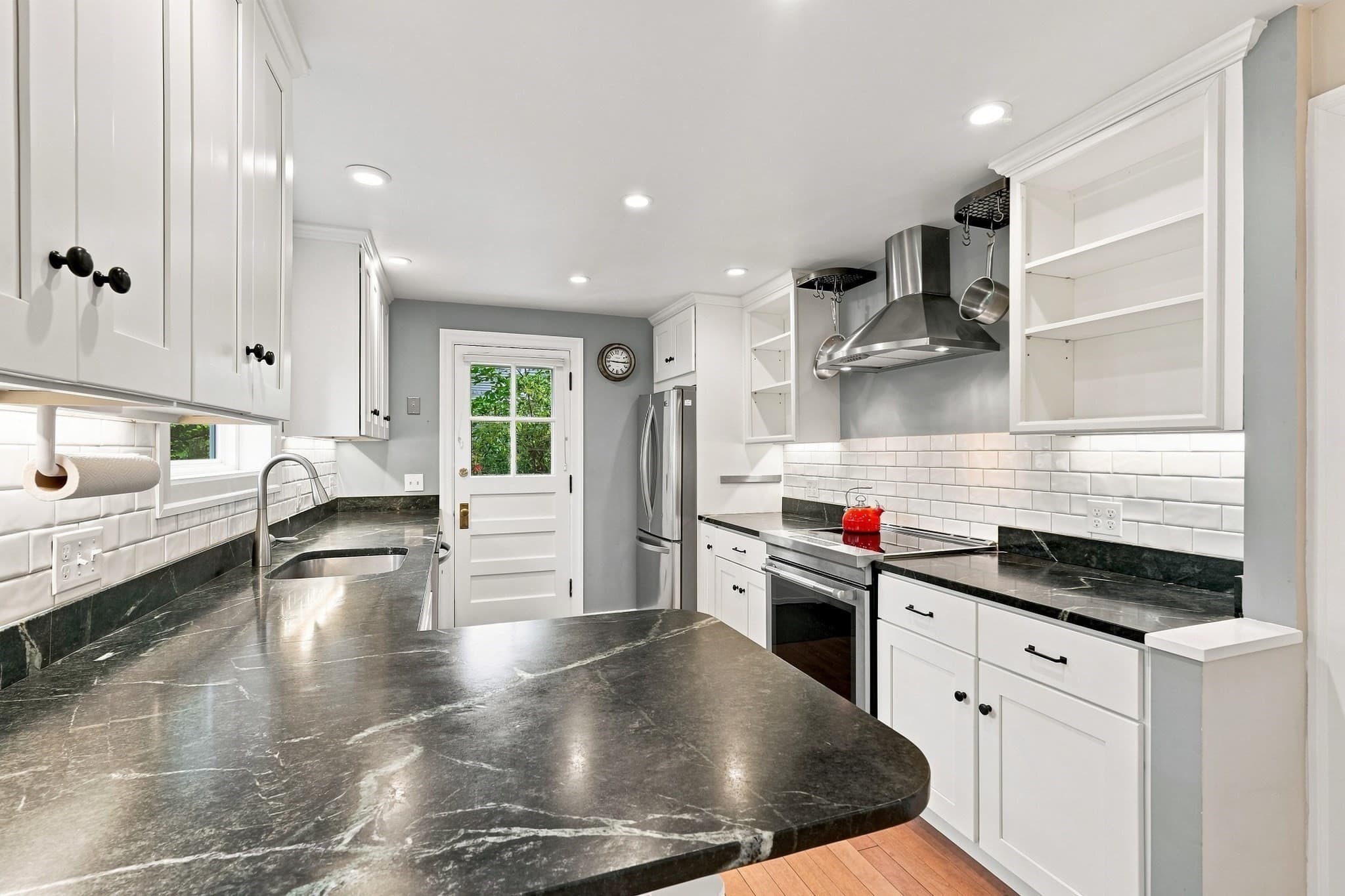 Single Family Residence at 6 Smith Street, Amherst MA 01002, Amherst, photo 12 of 42
