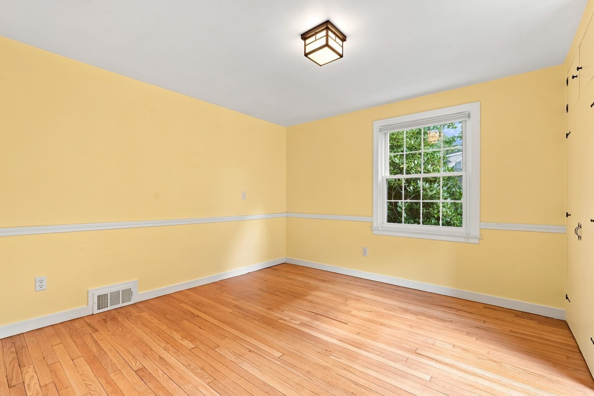 Single Family Residence at 6 Smith Street, Amherst MA 01002, Amherst, photo 15 of 42