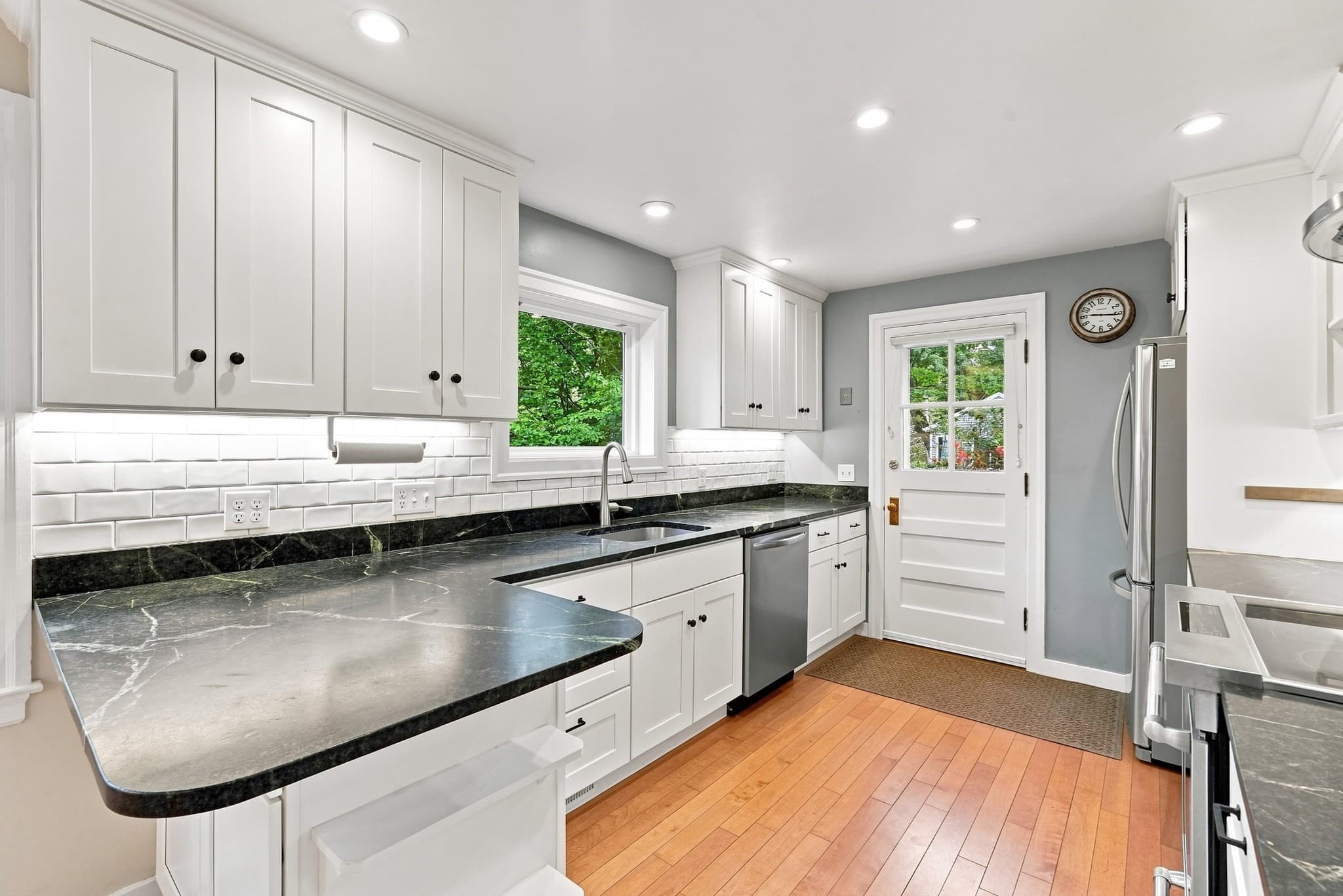 Single Family Residence at 6 Smith Street, Amherst MA 01002, Amherst, photo 11 of 42