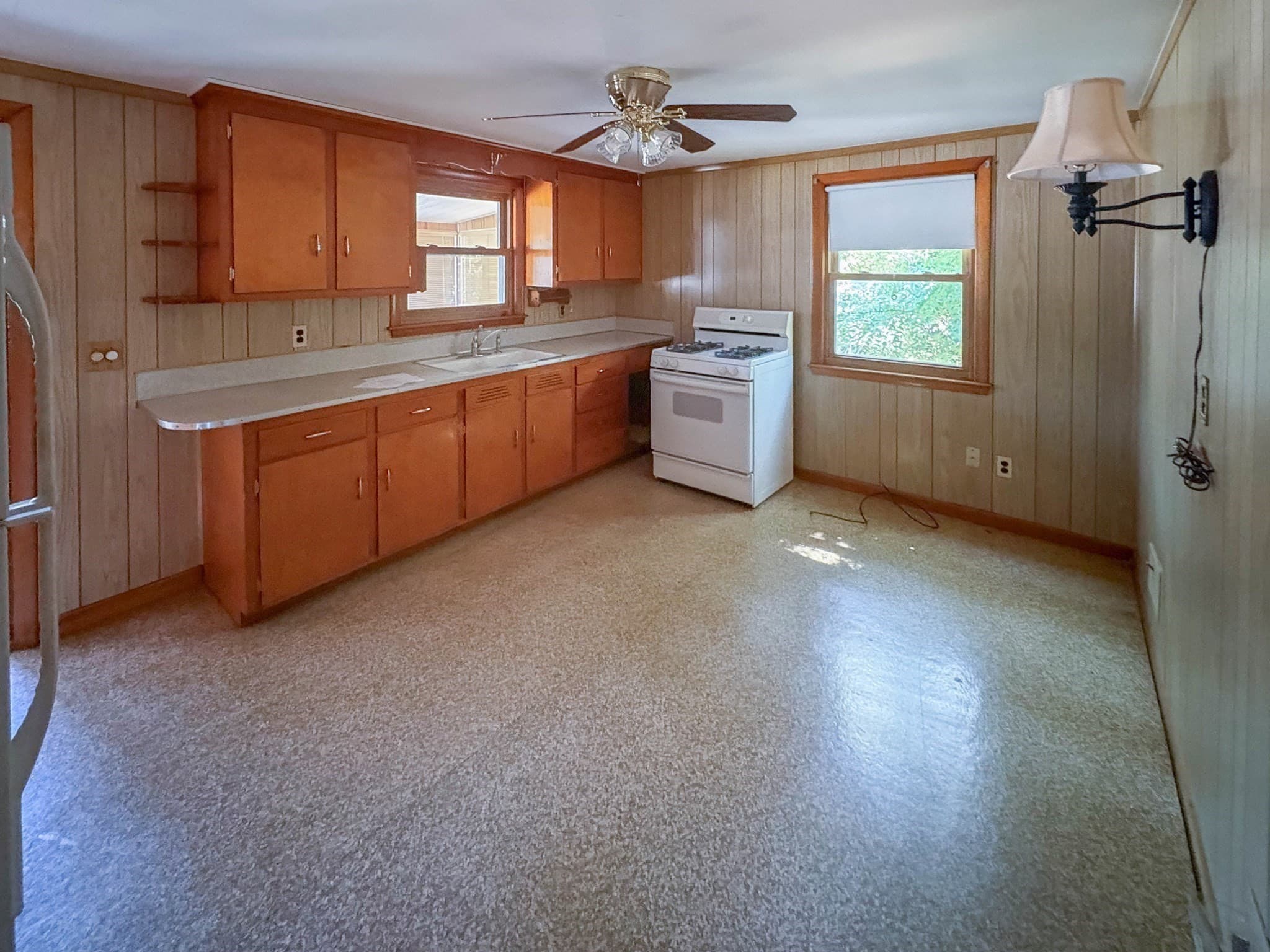 Single Family Residence at 48 Home Street, Peabody MA 01960, Peabody, photo 6 of 36