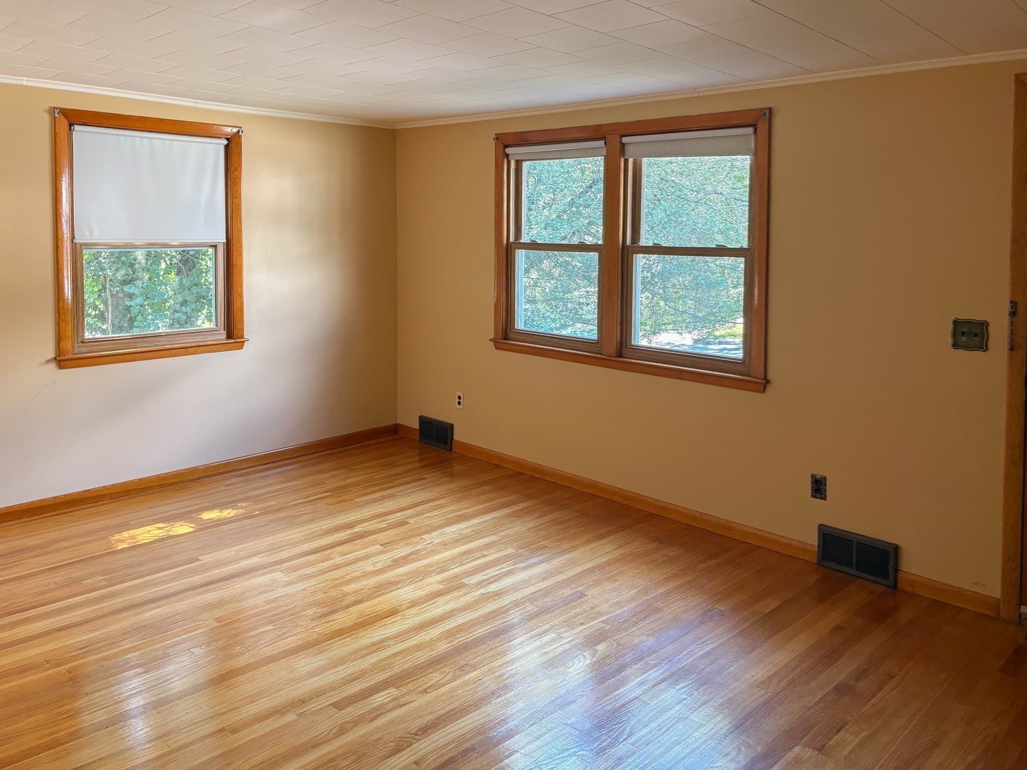 Single Family Residence at 48 Home Street, Peabody MA 01960, Peabody, photo 3 of 36