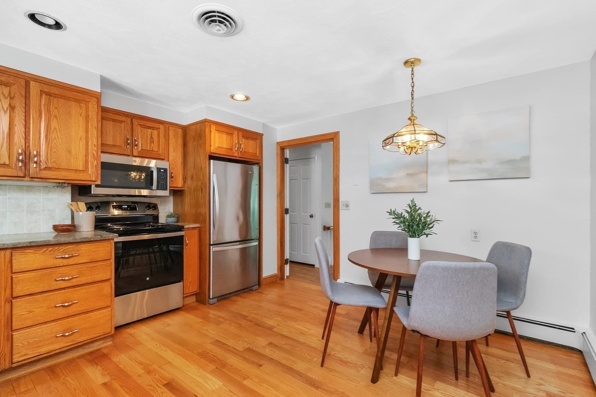 Single Family Residence at 20 Village Cir, Lexington MA 02420, Lexington, photo 10 of 26