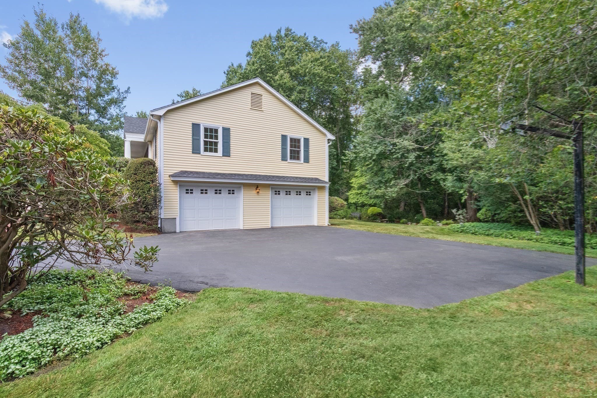Single Family Residence at 20 Village Cir, Lexington MA 02420, Lexington, photo 25 of 26